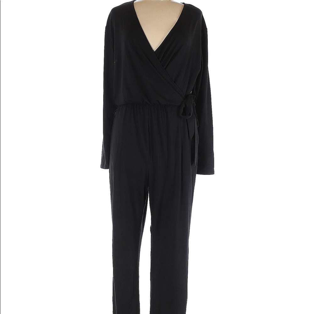 Black jumpsuit - prologue